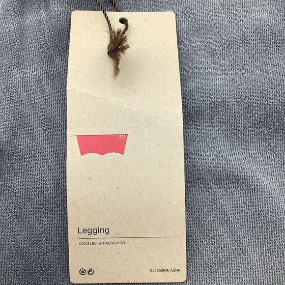 Levis Womens Denim Legging Jeans Size 26 x 29 NWT - Picture 7 of 13